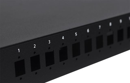 Przełącznica światłowodowa 19" 1U 24xSC Simplex Czarna stała