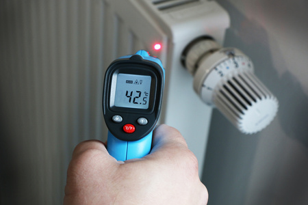 Pirometr Laserowy Bezdotykowy Termometr -50 do 600°C PeakTech 4940
